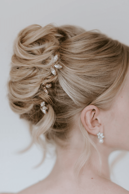 Modern french twist