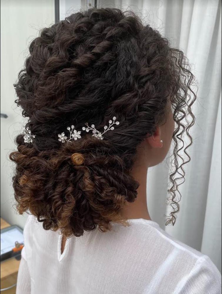 Natural curly wedding hair for bridal hairstyle london